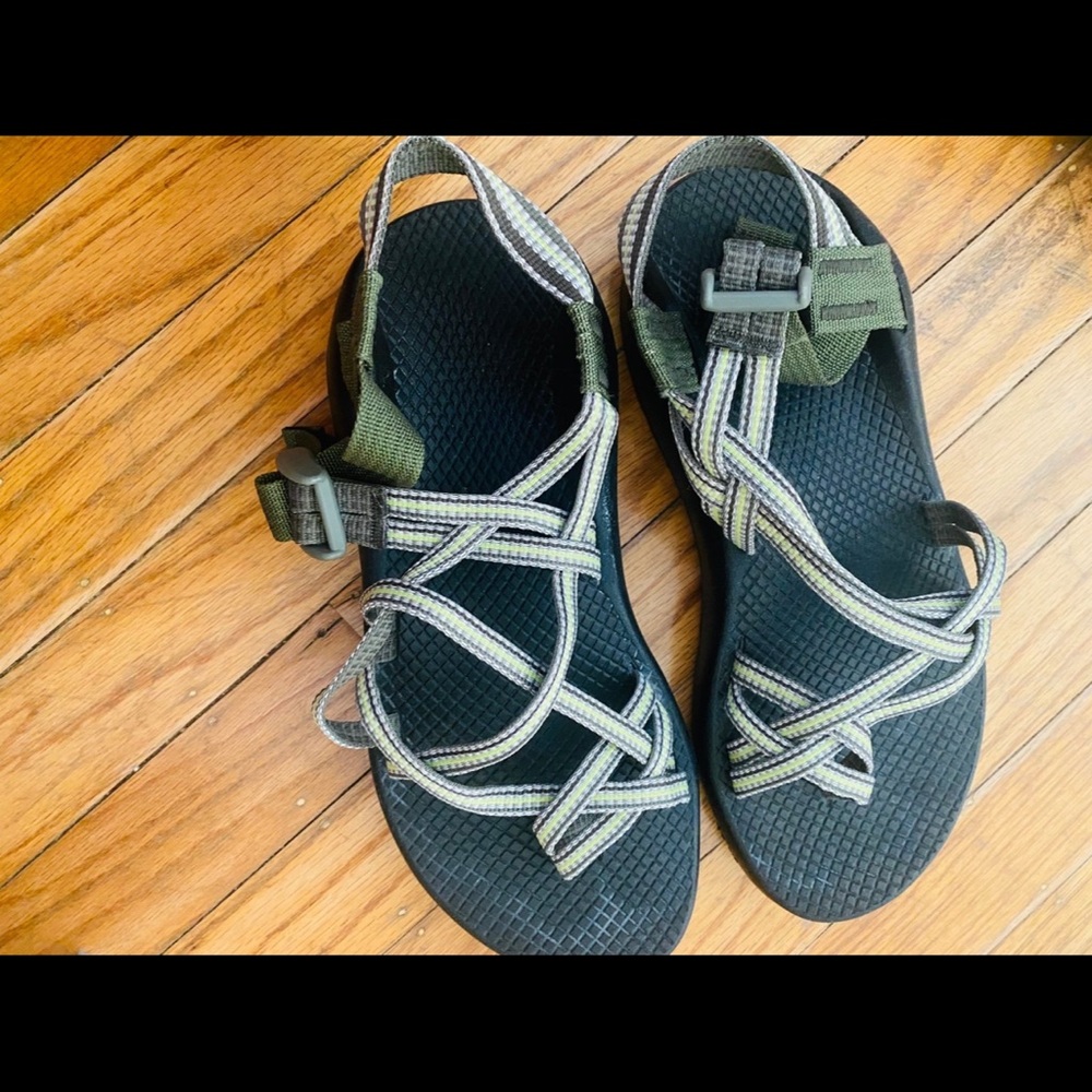 Chacos women’s ZX2